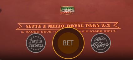 Sette e Mezzo betting 